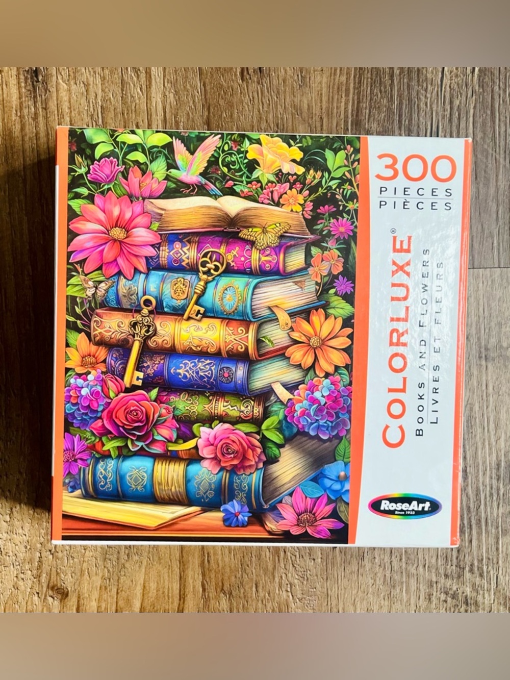 Roseart Colorluxe books and flowers puzzle